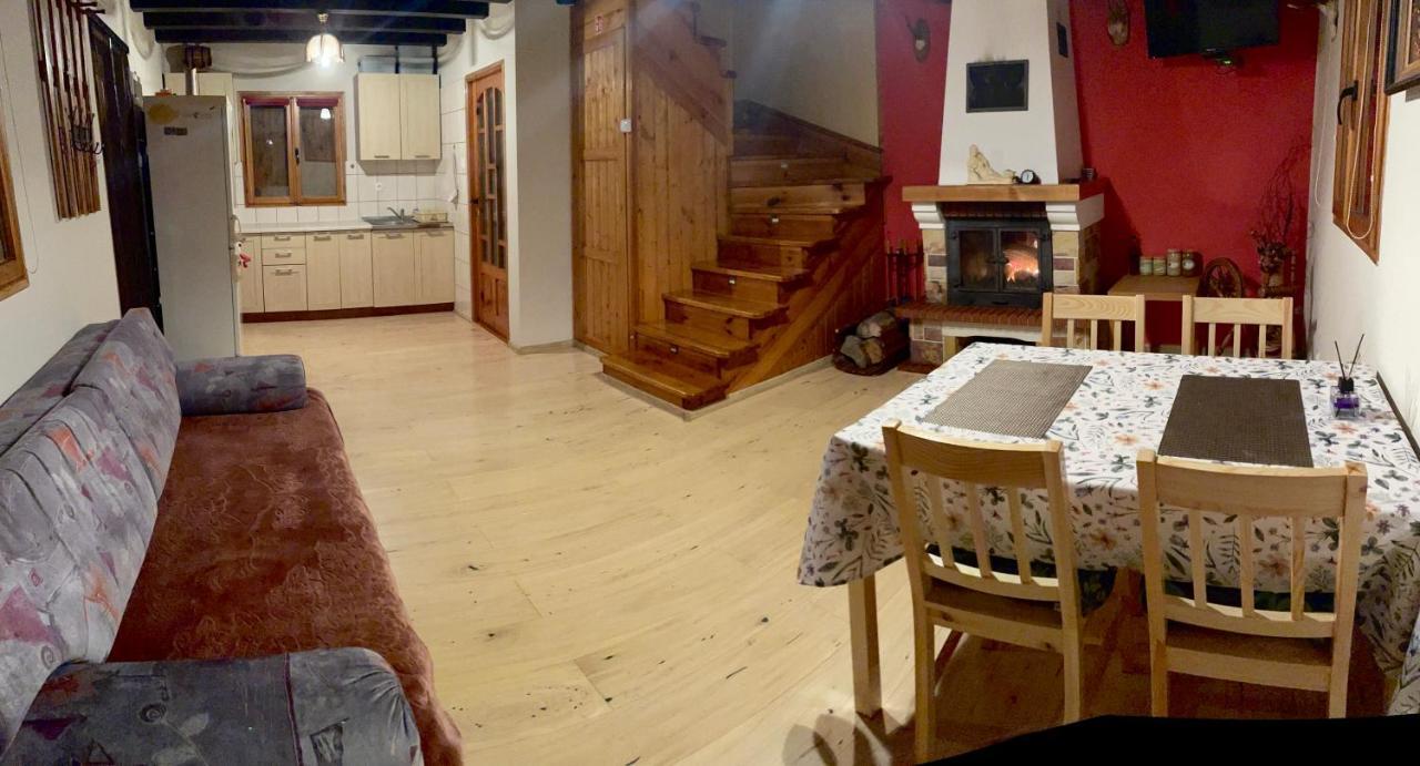 Domek Pod Lasem Lubycza Krolewska Dış mekan fotoğraf
